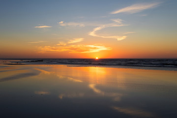 Obraz premium Sunset in the Atlantic ocean