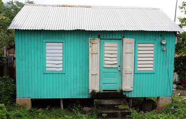 TRADITIONAL ISLAND BUILDING,ST,KITTS & NEVIS