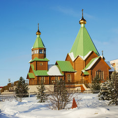 Winter in the city Polyarnye Zori, Russia, a new church