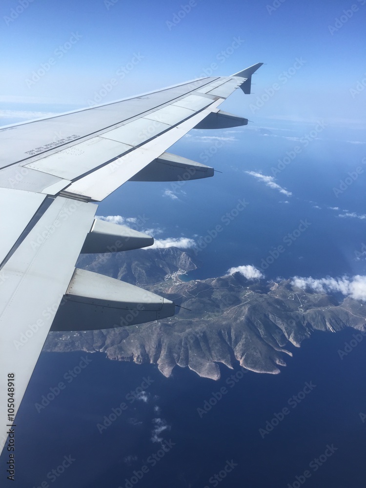 1000_F_105048918_QiujhmqsHsqa9XaJeP2lT9tMGtA0hn6x.jpg