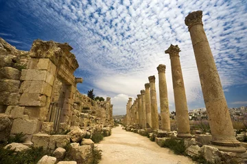 Fotobehang Jordan. Jerash (the Roman ancient city of Geraza). The Cardo Maximus (the Colonnaded Street) © WitR