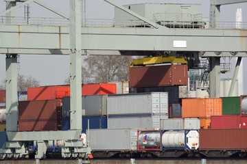 Naklejka premium Containerhafen