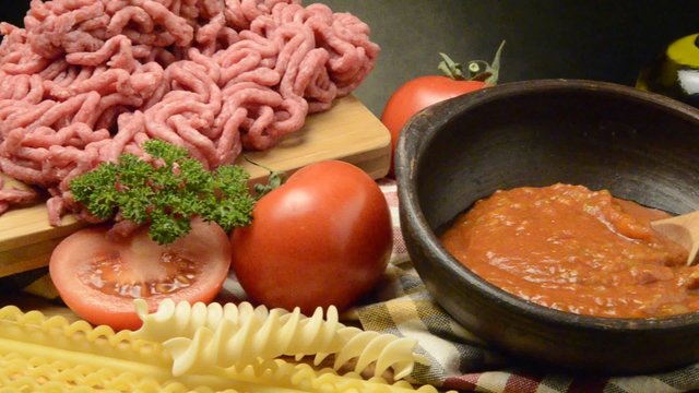 라구 소스 راگو Rag&ugrave; di carne Ragu