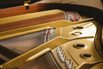 グランドピアノ