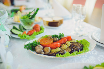 Grilled Vegetables with Sauce