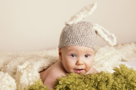 Osterbaby *guck guck*