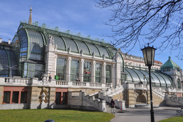 Fototapeta na wymiar Palmenhaus Schoenbrunn in Wien