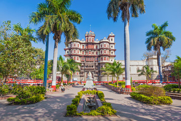 Fototapeta na wymiar Rajwada palace, Indore