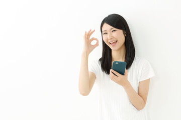 スマートフォン・若い女性