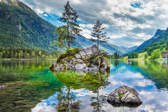 Lake Hintersee in Nationalpark Berchtesgadener Land, Bavaria, Germany