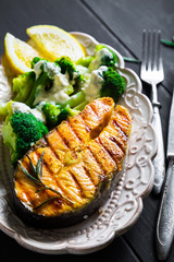 Grilled salmon and broccoli
