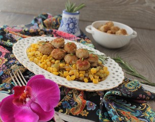 Roasted meatballs and vegetables