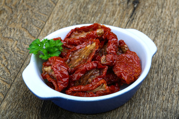 Dried tomatoes