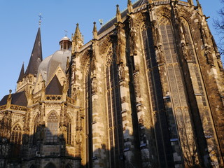 Aachen Münster Fassade 3