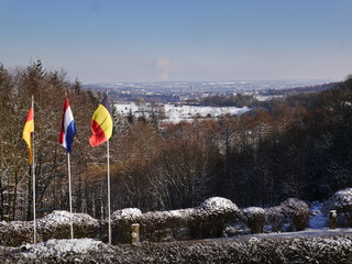 Aachen Dreiländerpunkt Blick nach Aachen 1