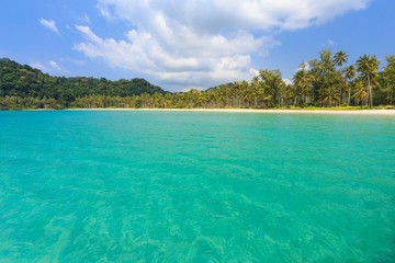 Tropical turquoise sea shore in Thailand