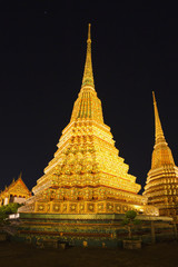 Fototapeta premium Royal Thai Temple in Grand Palace, Bangkok, Thailand