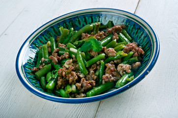 Tender Green Beans with Meat
