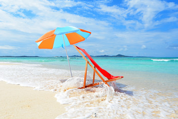 沖縄の美しい海とさわやかな空