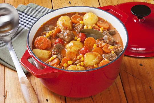 An interesting French stew known as Boeuf Daniell, this has beef, carrots and potatoes, tomatoes and sweetcoen, and a sauce made with white wine, creme fraiche and brandy. 