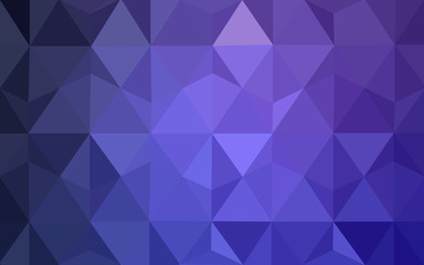 Obraz premium Dark purple polygonal design pattern, which consist of triangles and gradient in origami style.