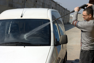 Washing of the automobile