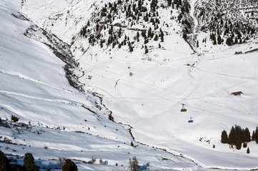 Fototapeta na wymiar General view of the ski area Mayrhofen - Zillertal, Austria