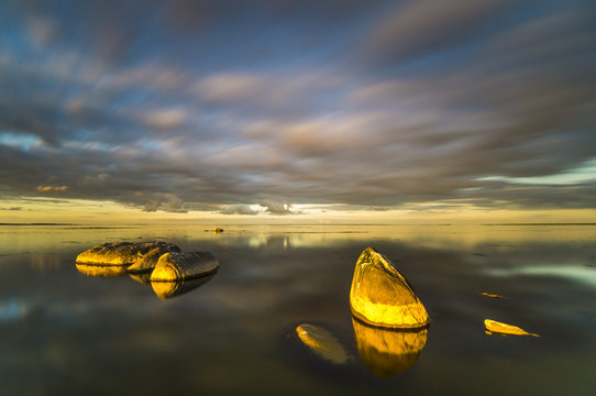 Fototapeta Morskie głazy