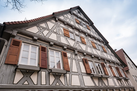 Fachwerkhaus in Remshalden Grunbach ehemaliges Lehrerwohnhaus