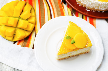 creamy mango mousse cake