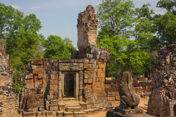 Fototapeta na wymiar Pre Rup temple in Angkor city, Cambodia