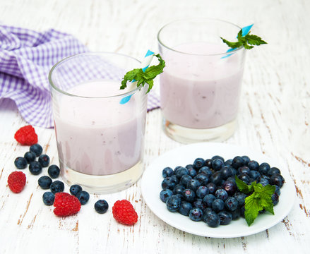 fresh fruit yogurt