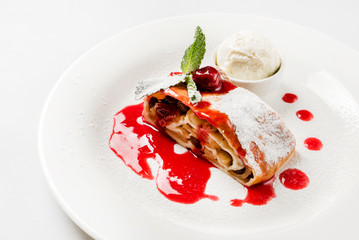 apple strudel