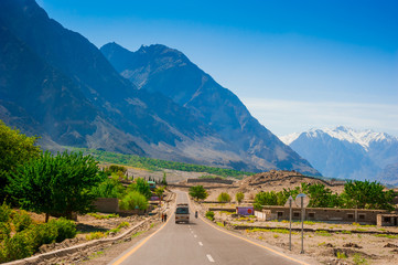 Fototapeta na wymiar Karakorum Highway in Pakistan