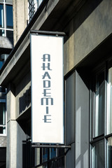 Obraz premium Schild 73 - Akademie