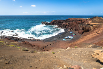 Fototapeta na wymiar El Golfo, Lanzarote, Canary Islands, Spain