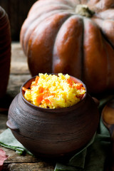  pumpkin porridg on a rural background.