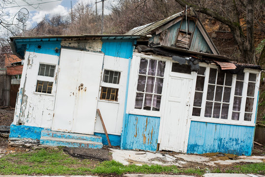Old abandoned house, which looked old age