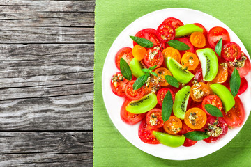 tomato, kiwifruit and mint salad, view from above