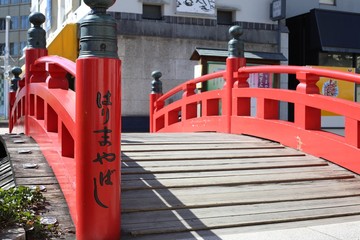 土佐の高知のはりまや橋