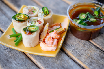 Thai fresh spring rolls with crab and dip sauce