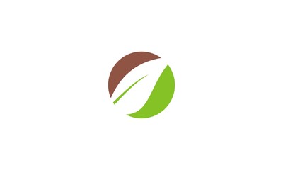 green leaf business logo