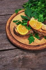 juicy baked salmon with lemon and herbs