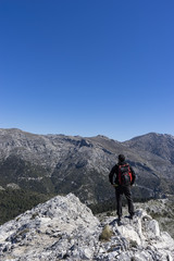 Fototapeta na wymiar cima del pico Alcojona en el parque natural de sierra de las Nieves, Malaga