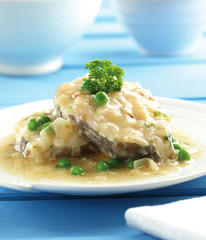Conger with onion sauce