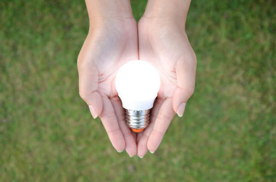 LED bulb with lighting in human - saving technology