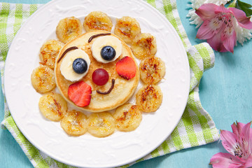 Pancakes with fruits for kids
