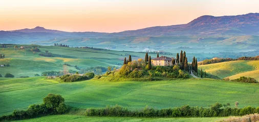 Foto auf Acrylglas Schöne Landschaft in der Toskana, Italien © sborisov