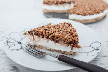 Creamy cheesecake with chocolate and rice