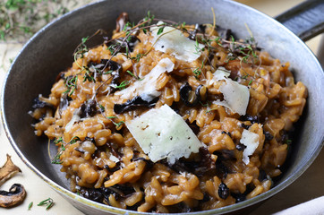 Mushroom Risotto on Vintage Pan 